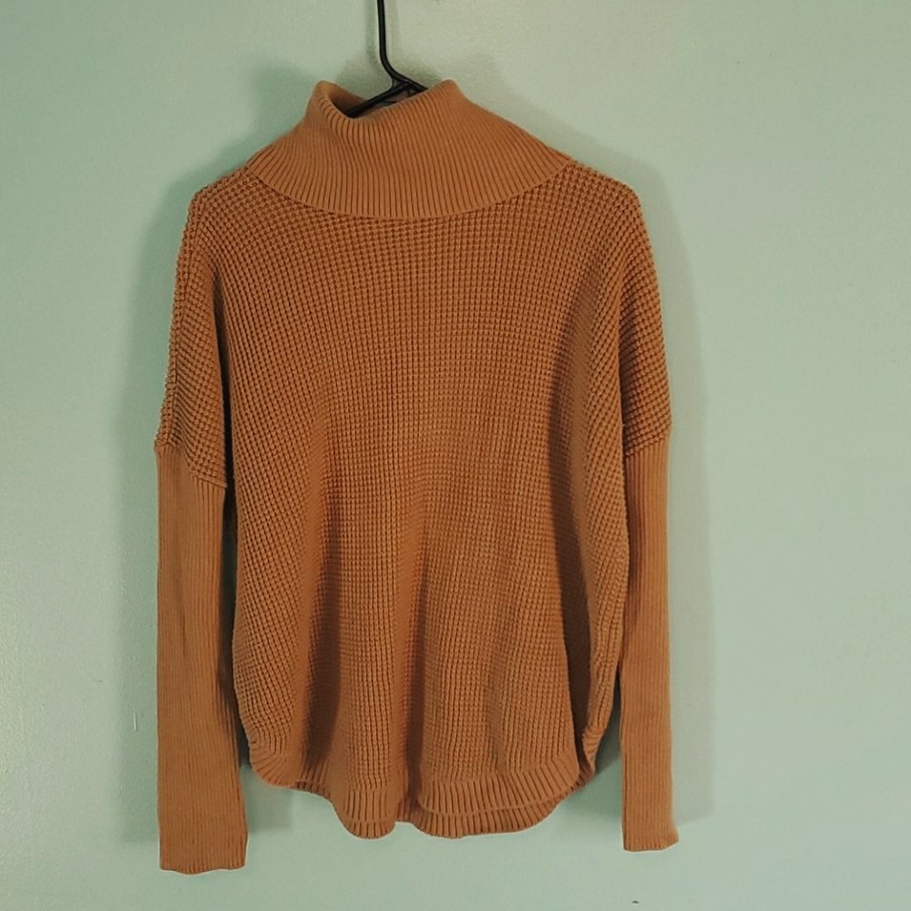 MICHAEL KORS beige turtle neck knit sweater